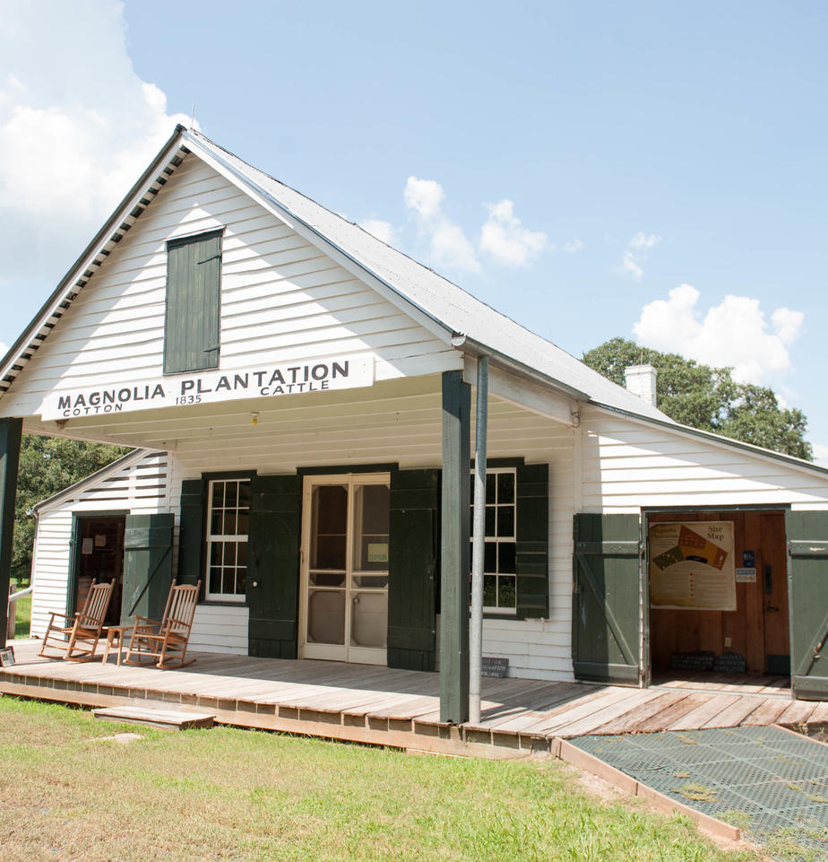 Magnolia Plantation
